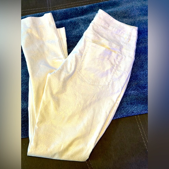 E39 by Eric Shimmery White sz 8 - Picture 1 of 3